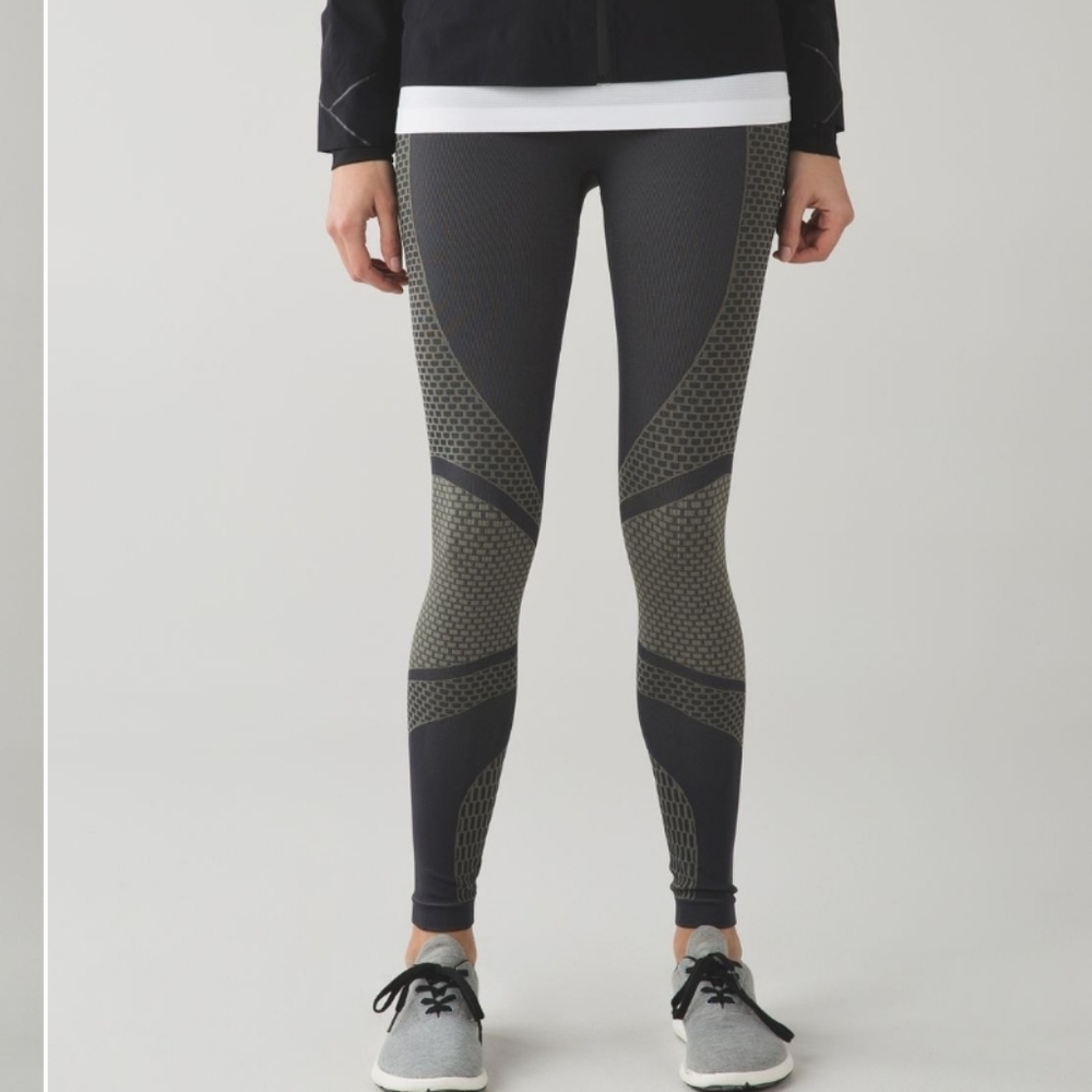 Lululemon About That Base Right Size 4